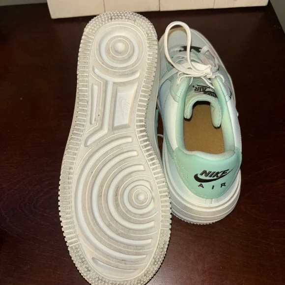 Nike AF1 Platform Air Force 1 (Womens Size 7) Shoes DX3730 300 Barely Enamel - Picture 9 of 13